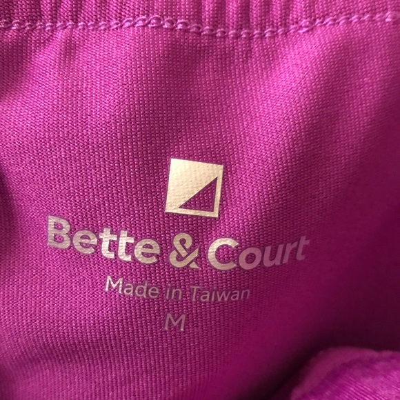 Bette and Court elastic waist golf /pickle ball  skort EUC - Picture 2 of 6